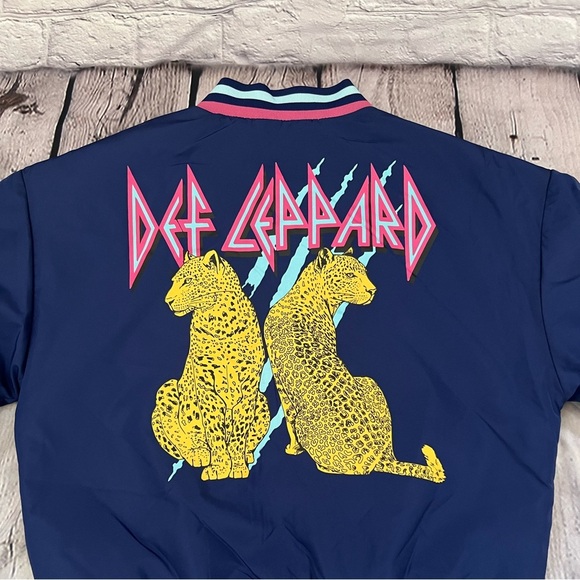 NEW DEF LEPPARD GIRLS BOMBER JACKET - Picture 8 of 9